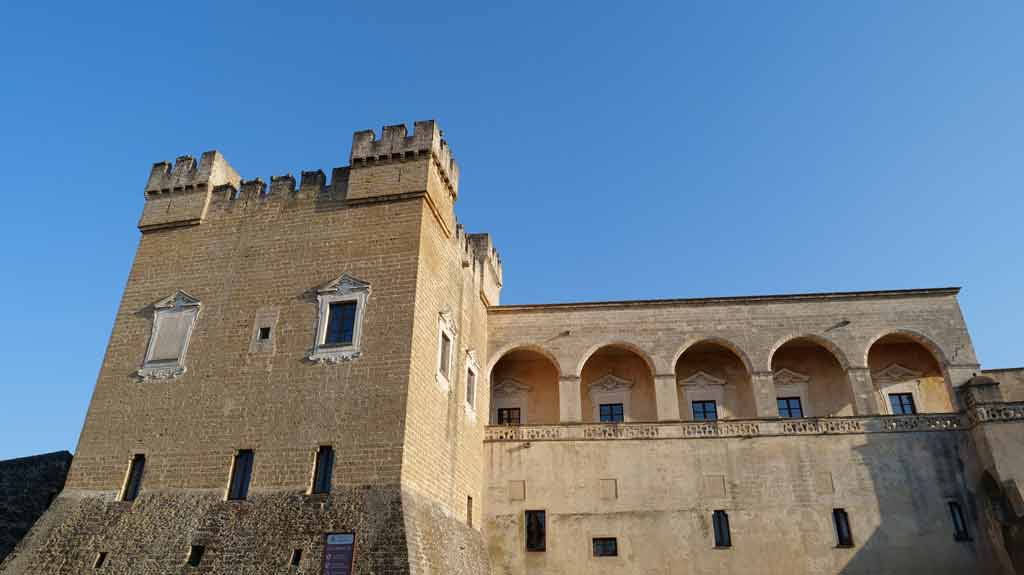 castello-di-mesagne-1