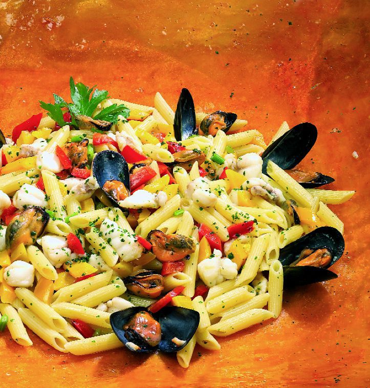 penne con coda di rospo e cozze