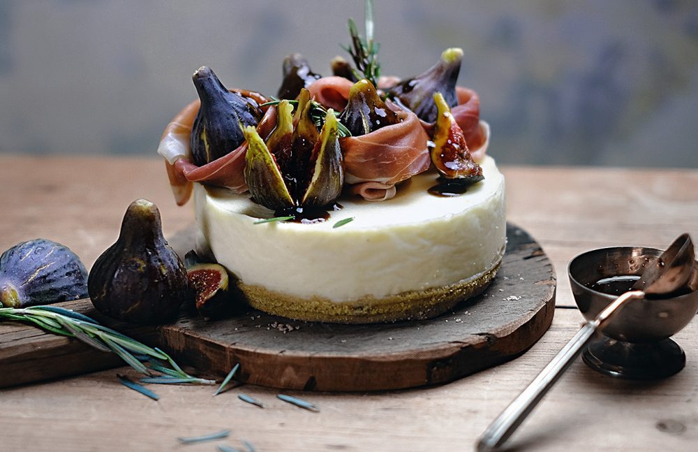 Menù delle feste cheesecake salata