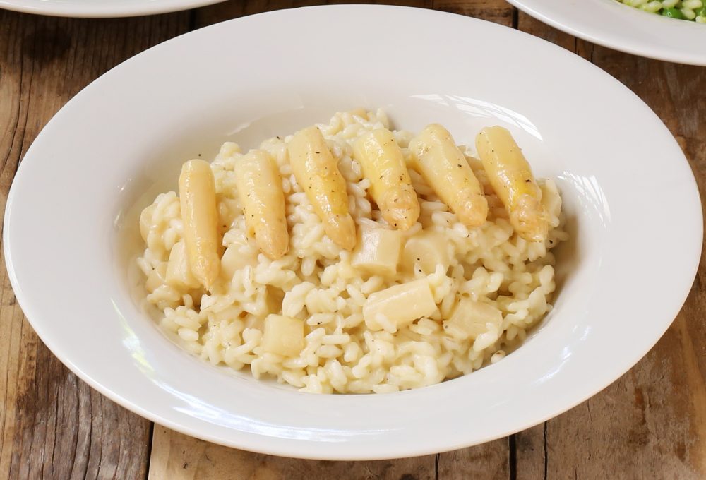 Risotto-agli-asparagi-bianchi