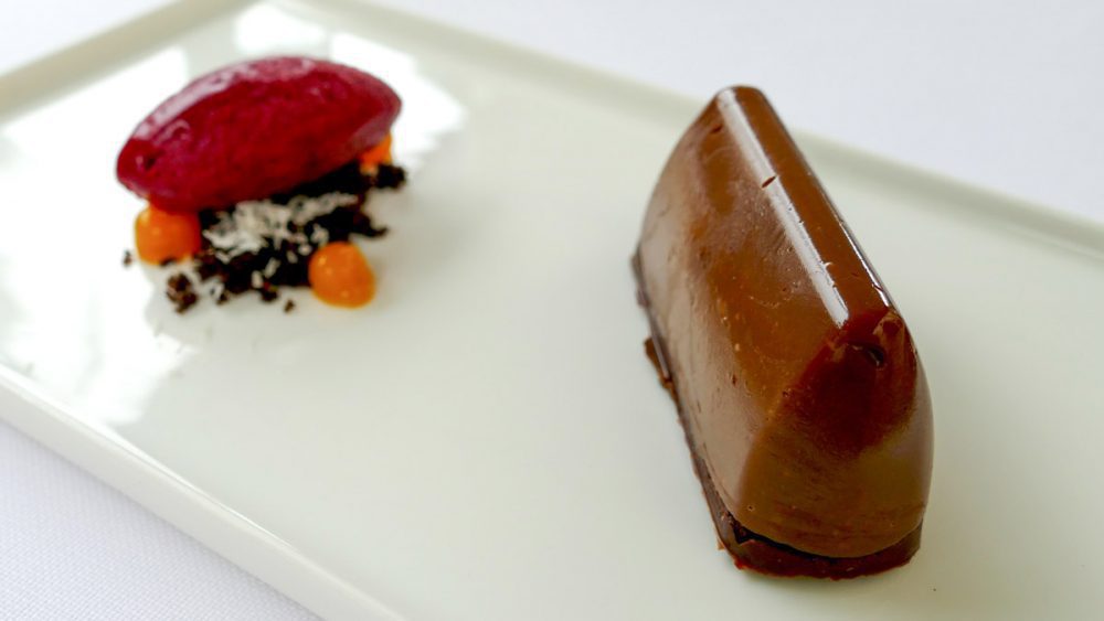 cremoso-pralinato-mandorle-e-cocco-confit-frutto-della-passione