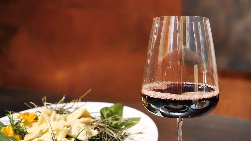 bicchiere-vino-Freisa