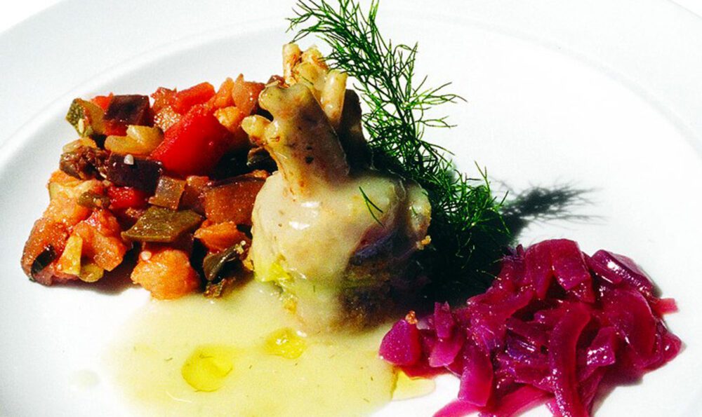 Caponata leggera con confettura di cipolle