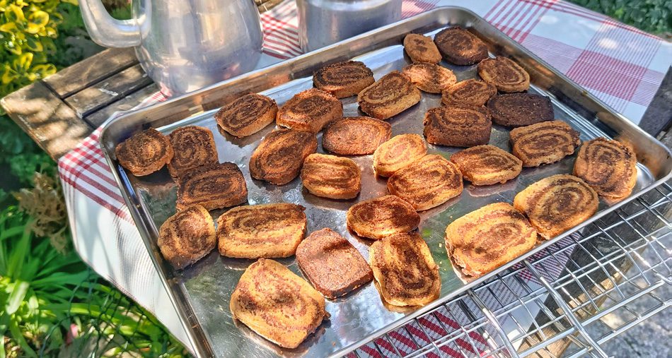 Biscotti girelle bicolore