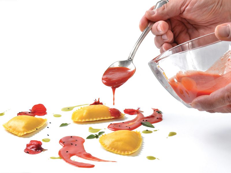 Topinambur in raviolotti con crema di pomodoro