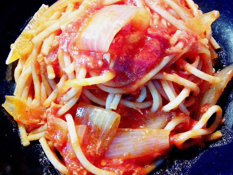 spaghetto tonno e cipolla home