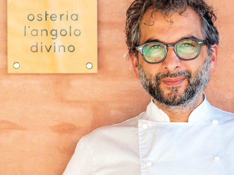 Tiziano Rossetti, patron chef del ristorante Osteria L'Angolo Divino di Urbino