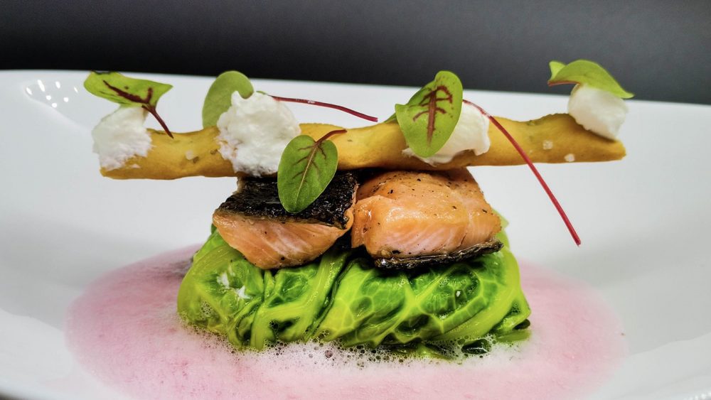 verzolini con robiola filetto di trota nostrana barbabietola e limone