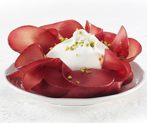 rosa-di-bresaola-al-gusto-di-burrata-e-pistacchi