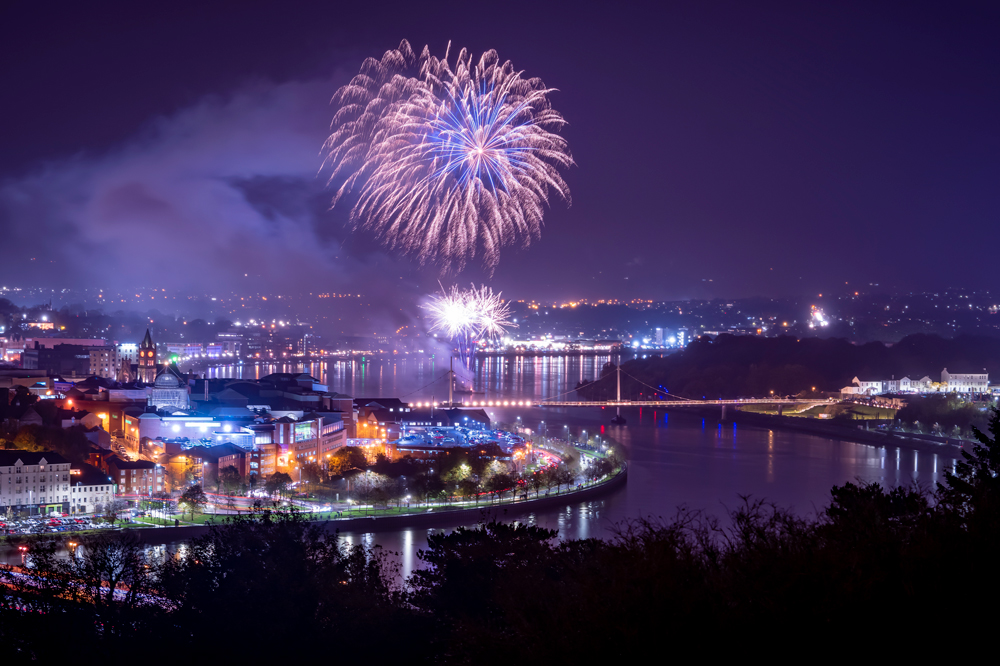 Derry-Halloween_Fireworks_DSC01363.jpg_master