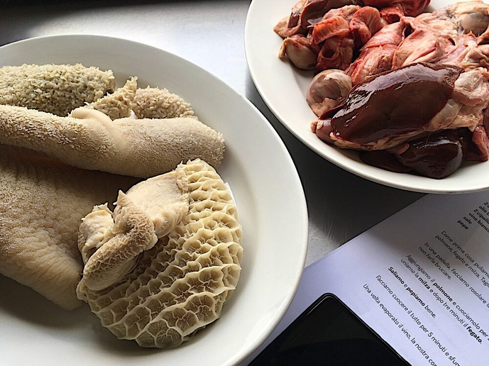 un assortimento di frattaglie